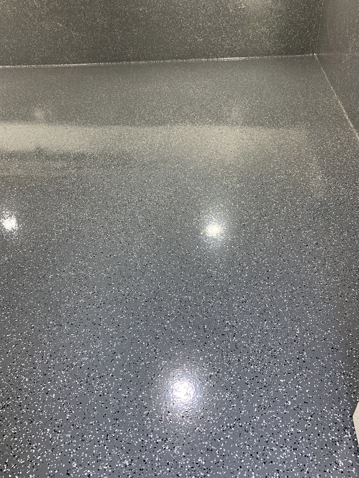 ProRez Images – Continious coating Residential Garage 4 Residential Garage 4